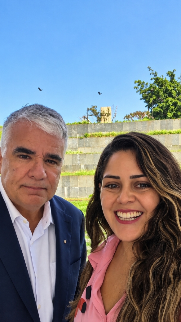 Jacque Silva em encontro institucional